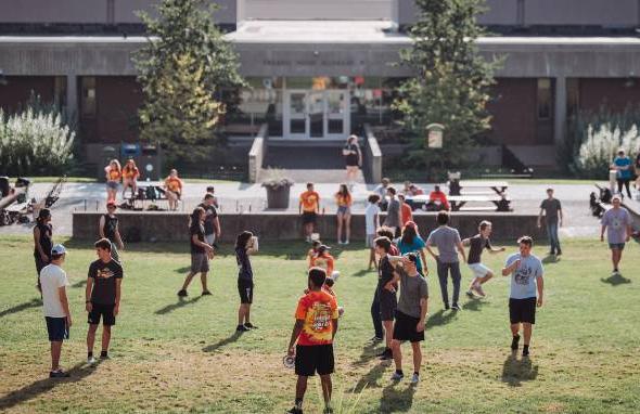Photo of students on the quad